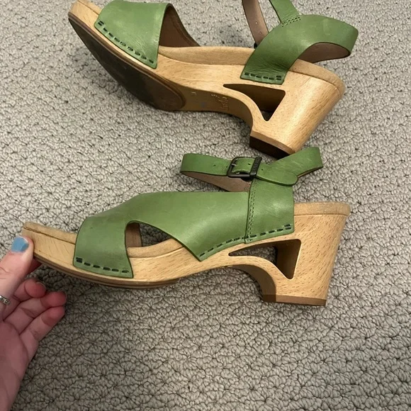 Dansko Green Sandals with Suede Straps and Cork Footbed - Picture 2 of 2